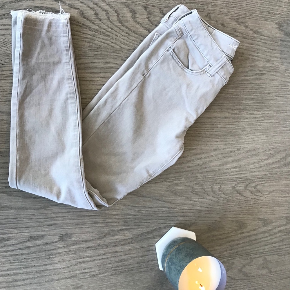 💕American Eagle gray super stretch 360 jegging